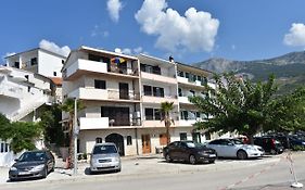Villa Nede